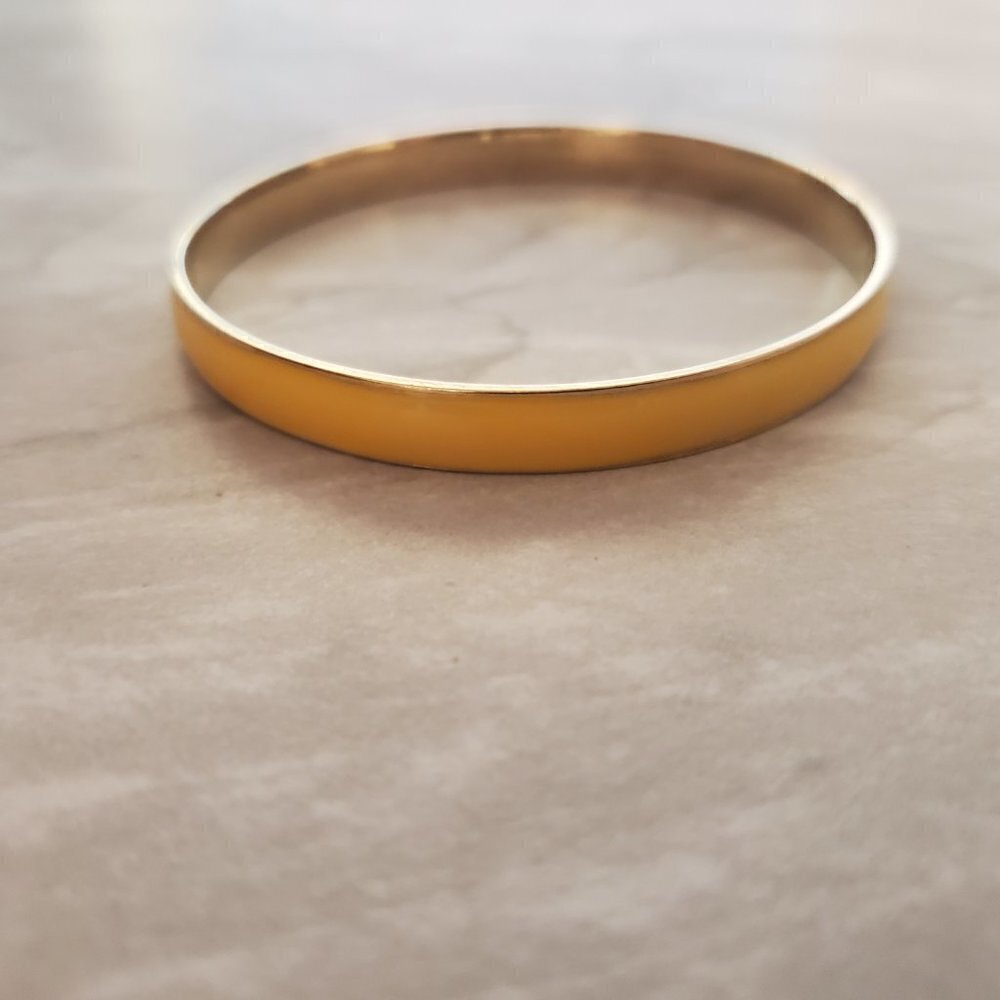 💛 Vintage 1990s 90s J.Crew Yellow Enamal Skinny Bangle Bracelet 💛 - Picture 4 of 8